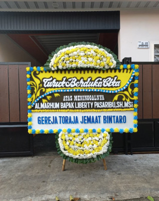 Papan Bunga Duka di Kobo Kecil